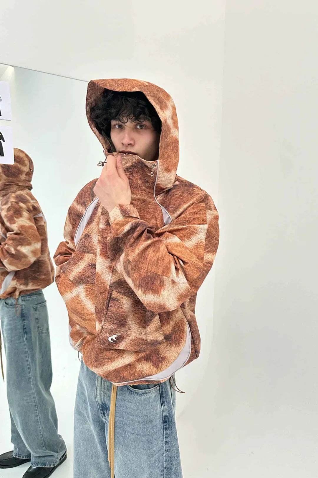 Online Scuffers Giraffe Windbreaker